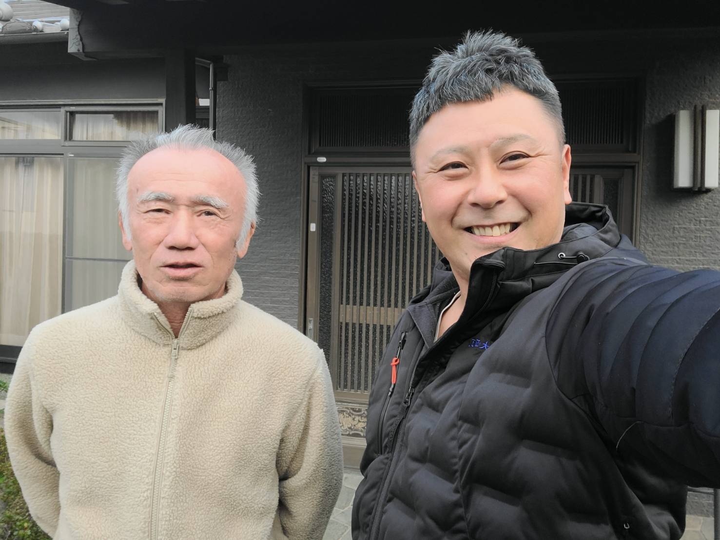 明石市　Ｙ様邸　雹災害で雨樋が破損。以前工事をさせて頂いたお客様より火災保険対応でのご相談を受け、雨樋交換の施工をさせて頂きました。